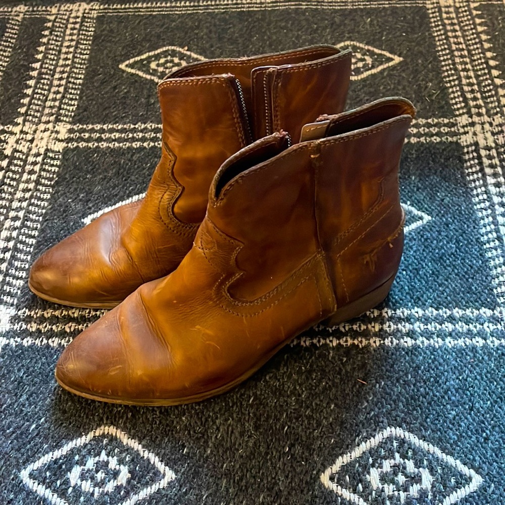 Frye women’s boots size 8.